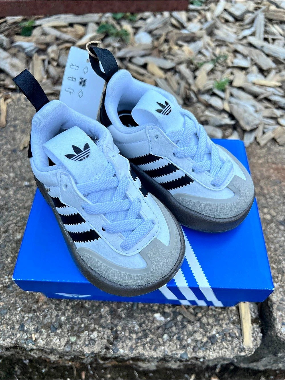 adidas Samba